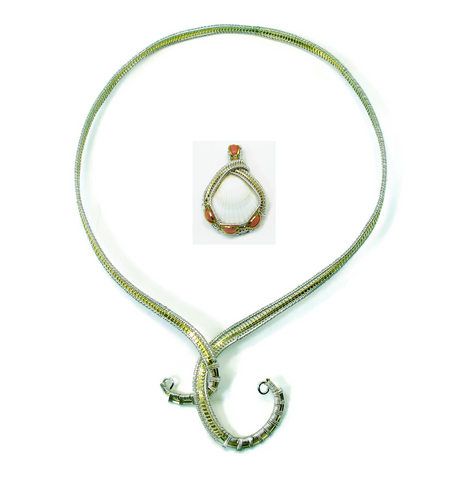 Neckwire with Small Pink Coral Pendant Gift Set