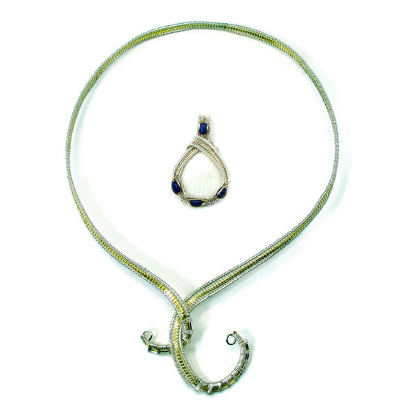 Neckwire with Small Lapis Pendant Gift Set